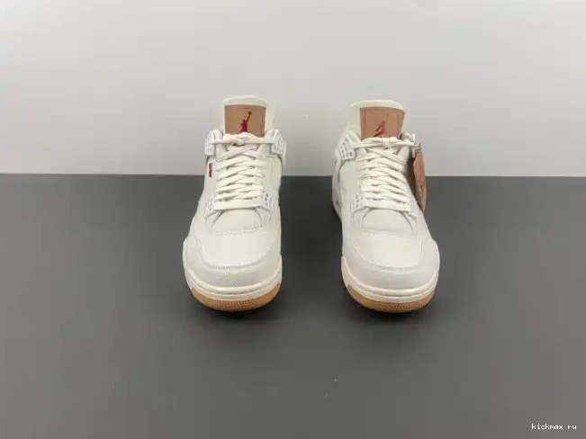Cheap MAX 'White' Levi's AO2571-100 Air x 4 Jordan 0405